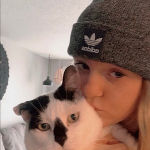 Meet your Posher, Layla